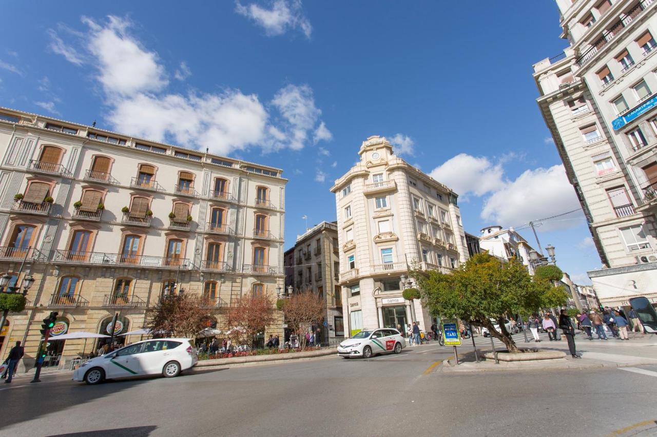 Terrazas De La Catedral Atico Wifi Appartement Granada Buitenkant foto